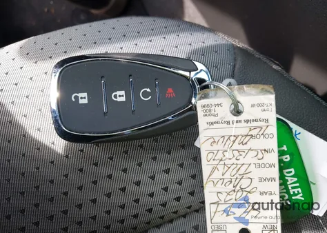 2025 Chevrolet Trax Fwd Lt из США, поврежденный, VIN KL77LHEP3SC135370